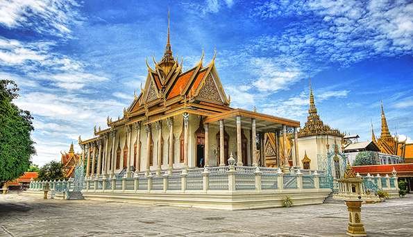 Best-attractions-and-activities-in-Phnom-Penh