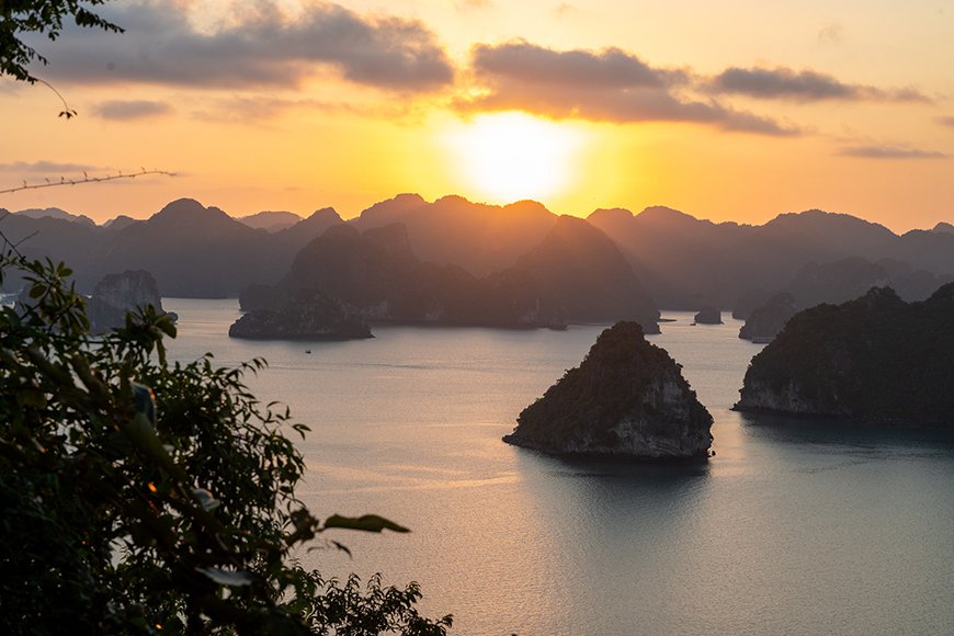 halong bay