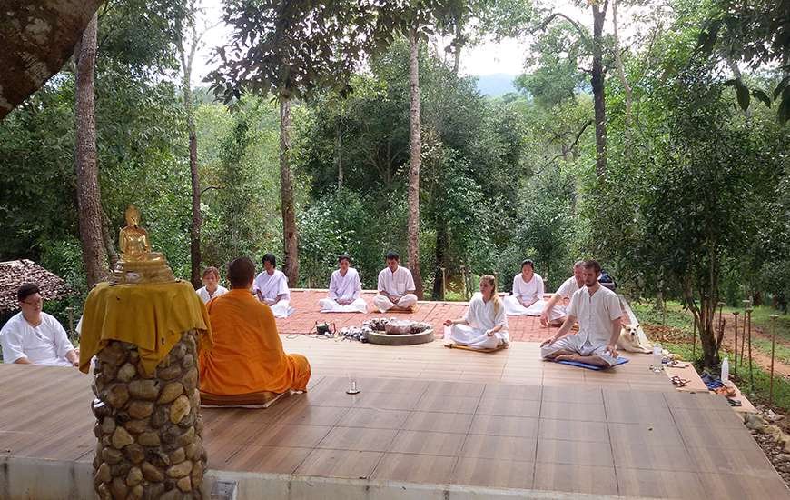 Meditation-in-Chiang-Mai1